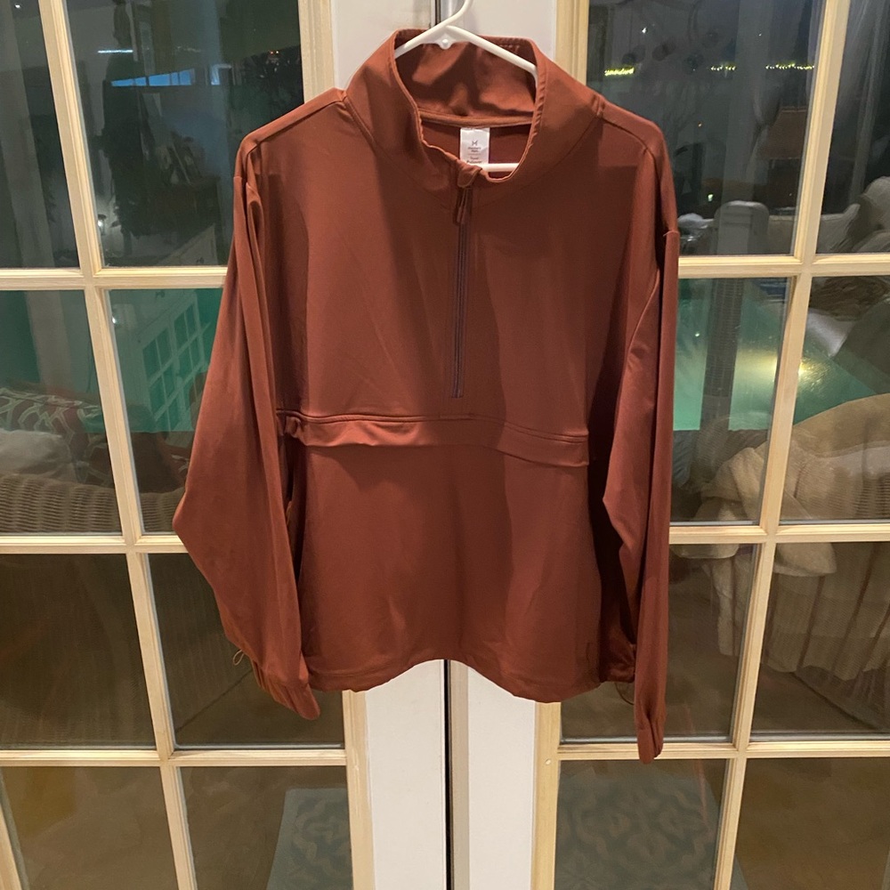 Member’s Mark Women’s Travel Pullover NWT🤎